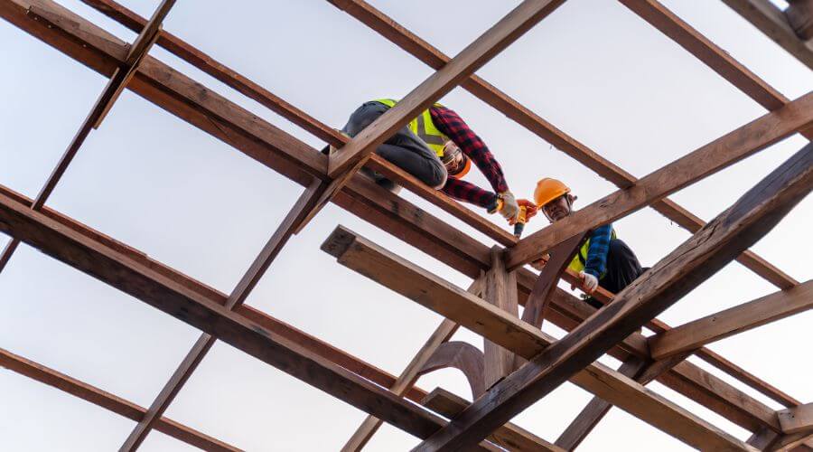 Professional gutter cleaning services in Gulf Breeze, FL